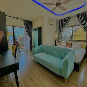 https://pho-cho-dem-villa.hotelsofhoian.com