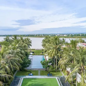 Emerald Riverside Курортный комплекс Хойан